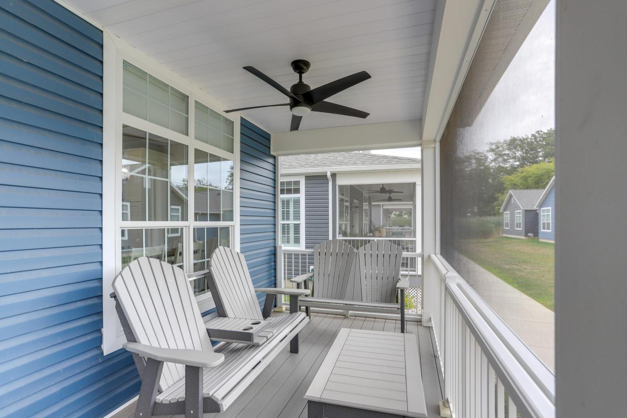 Sleek Lakeside Marblehead Home With Screened Patio Kültér fotó